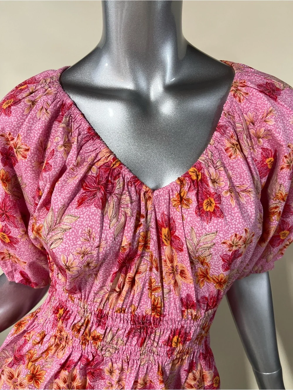 LOFT Pink Floral Puff Sleeve V Neck Blouse Smocked Waist Feminine SMALL PETITE